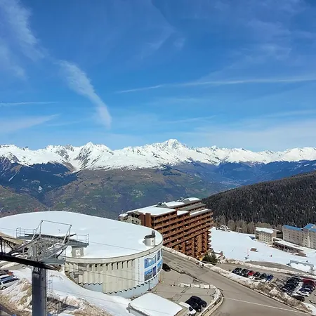 Agreable Avec Acces Direct Aux Pistes Et Coin Montagne - Fr-1-181-2583 *